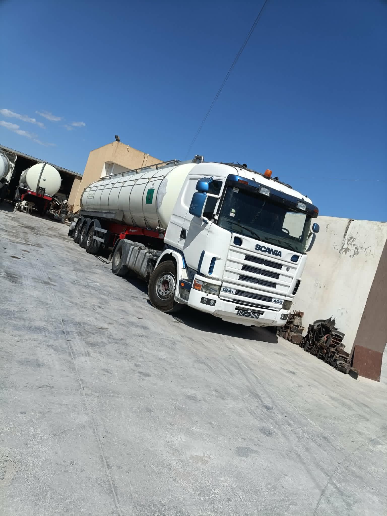 Scania 124L citerne alimentaire